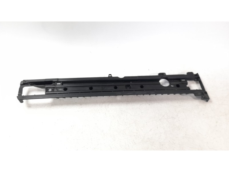 Recambio de guarnecido porton trasero para porsche cayenne (typ 92aa) 3.0 v6 tdi cat referencia OEM IAM 7P0863600  