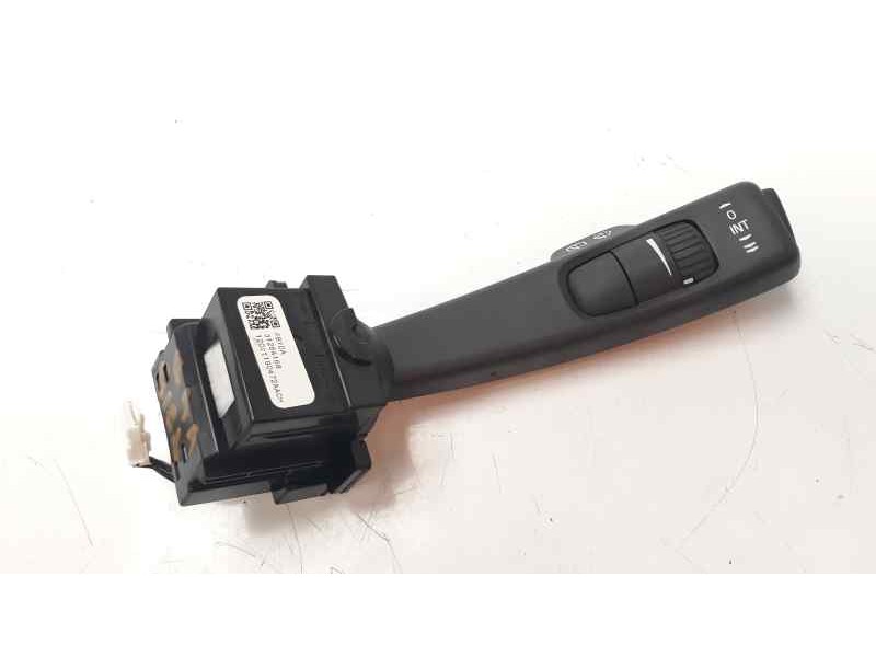 Recambio de mando limpia para volvo v40 kinetic referencia OEM IAM 31264168  