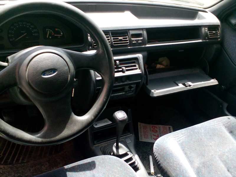 ford fiesta berl./courier del año 1995