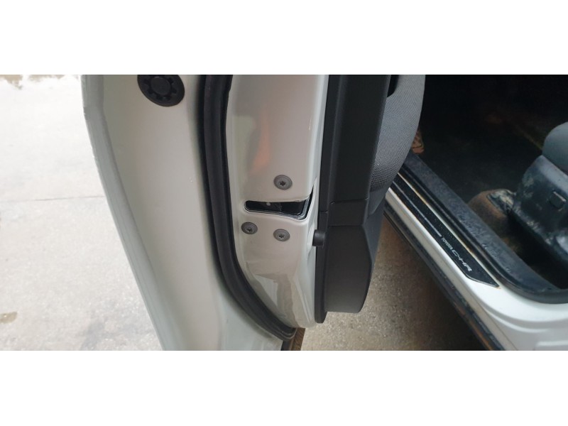 Recambio de cerradura puerta delantera izquierda para toyota c-hr hybrid active referencia OEM IAM 69040F4140  