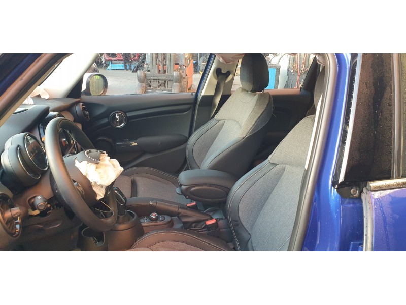 mini mini 5-trg. (f55) del año 2021