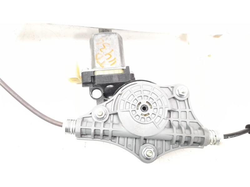 Recambio de elevalunas trasero derecho para kia stonic (ybcuv) referencia OEM IAM 83402H8100  