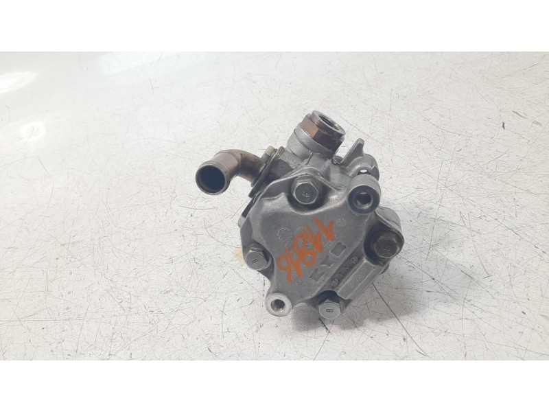 Recambio de bomba direccion para volkswagen golf iv berlina (1j1) básico referencia OEM IAM 1J0422154B  