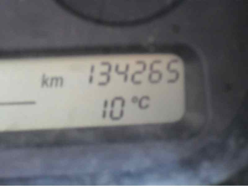 nissan primera berlina (p11) del año 1999