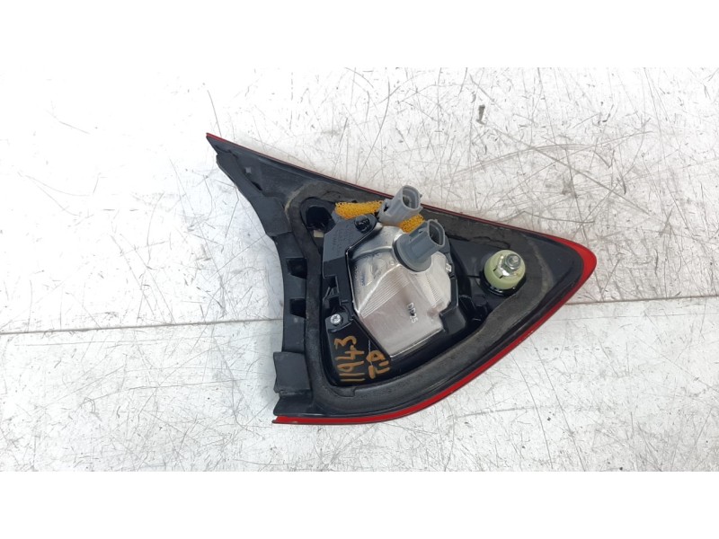 Recambio de piloto trasero derecho interior para mazda cx-5 luxury 2wd referencia OEM IAM KA0G513F0  