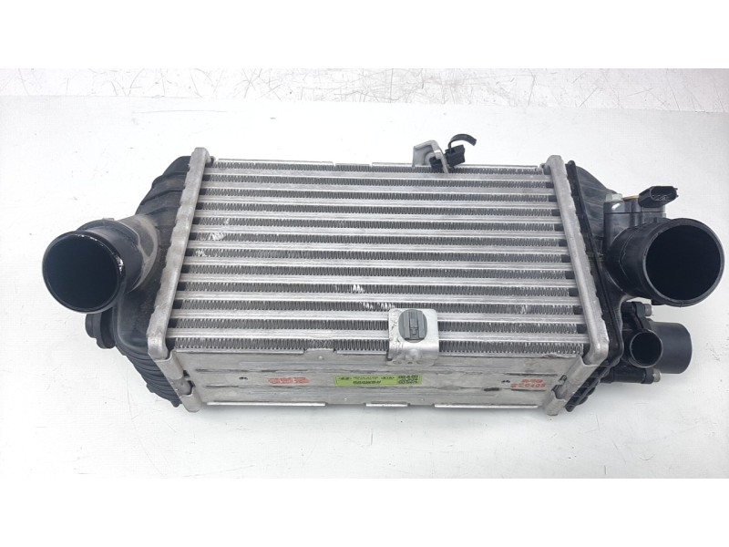 Recambio de intercooler para kia stonic (ybcuv) referencia OEM IAM 2827007300  