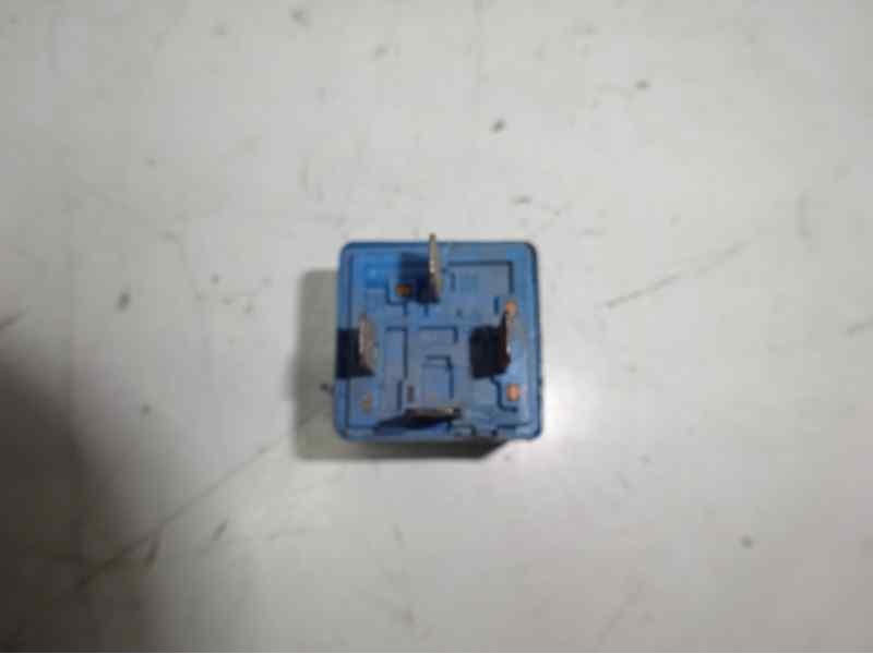 Recambio de rele para opel vectra c berlina referencia OEM IAM 90376920 899559 