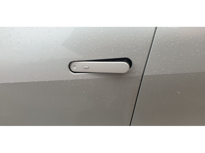 Recambio de maneta exterior delantera izquierda para toyota c-hr hybrid active referencia OEM IAM 69202F4110  