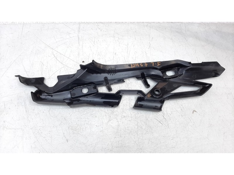 Recambio de moldura para triumph tiger 800 tiger 800 xca referencia OEM IAM T2303014  