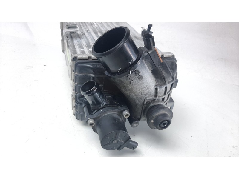 Recambio de intercooler para kia stonic (ybcuv) referencia OEM IAM 2827007300  