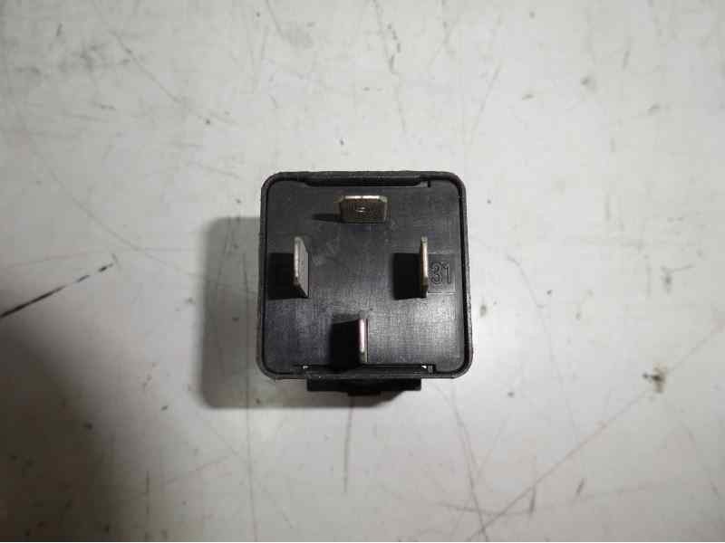 Recambio de rele para opel astra f berlina referencia OEM IAM 90159406 89159406 