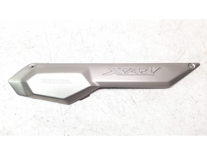 Recambio de moldura para honda x-adv referencia OEM IAM 64555MKHD00  