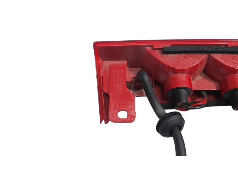 Recambio de luz central de freno para kia stonic (ybcuv) referencia OEM IAM 92700H8400  