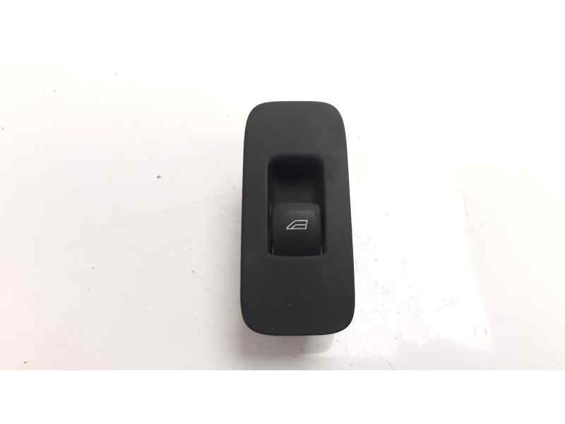 Recambio de mando elevalunas trasero derecho para volvo v40 kinetic referencia OEM IAM 31334569  