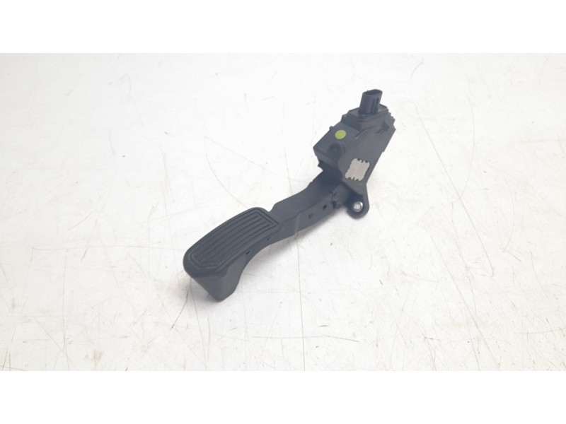 Recambio de potenciometro pedal para toyota rav 4 referencia OEM IAM 781100W040  