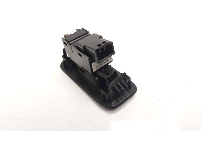 Recambio de mando elevalunas trasero derecho para volvo v40 kinetic referencia OEM IAM 31334569  