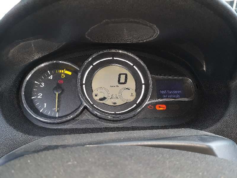 renault megane iii berlina 5 p del año 2009