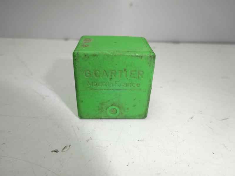 Recambio de rele para peugeot 306 break referencia OEM IAM 94001050  