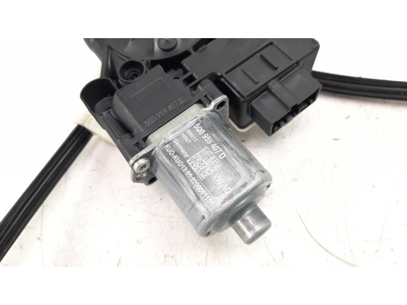 Recambio de elevalunas trasero izquierdo para volkswagen t-roc 1.5 16v tsi act referencia OEM IAM 2GA839461G  