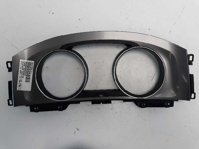 Recambio de moldura para volkswagen golf vii lim. (5g1) edition bluemotion referencia OEM IAM 5G0857059  