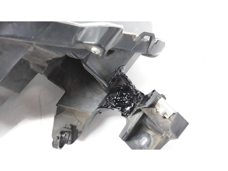 Recambio de faro izquierdo para mitsubishi eclipse cross motion 2wd referencia OEM IAM 8301D071  