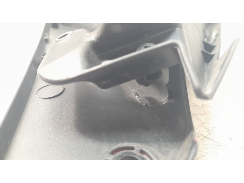 Recambio de carenado delantero derecho para honda cbr 650r cbr 650r referencia OEM IAM 64210MKND10ZA  