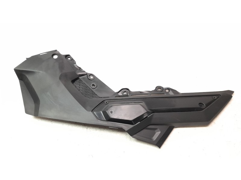 Recambio de moldura para honda x-adv referencia OEM IAM 64550MKHD00  