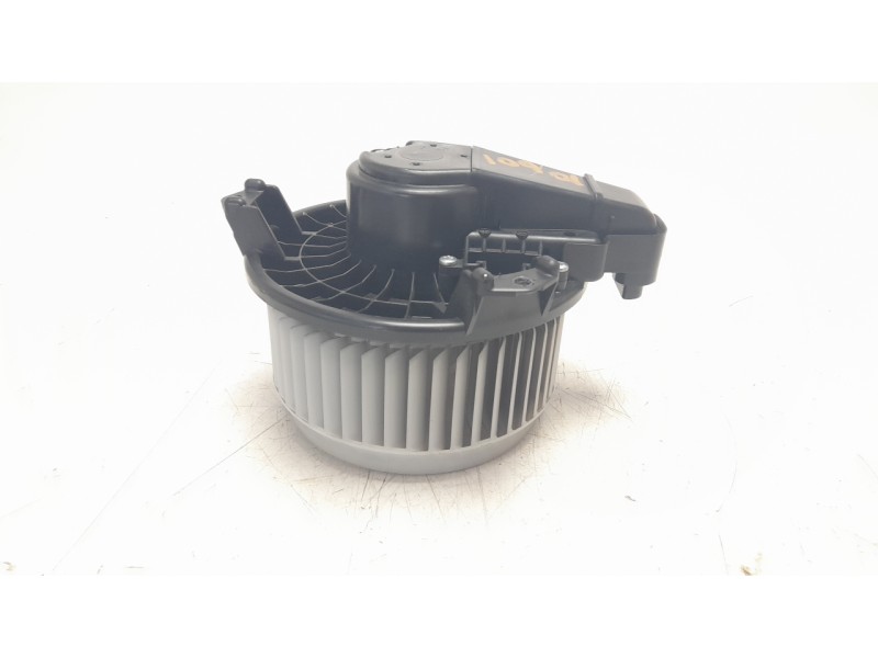Recambio de ventilador calefaccion para toyota rav 4 referencia OEM IAM 2727008105  