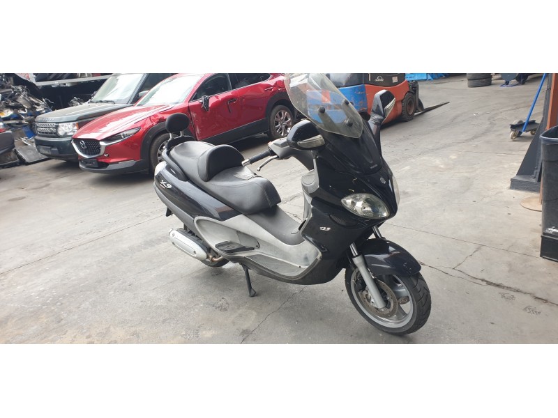piaggio (vespa) x9 del año 2005