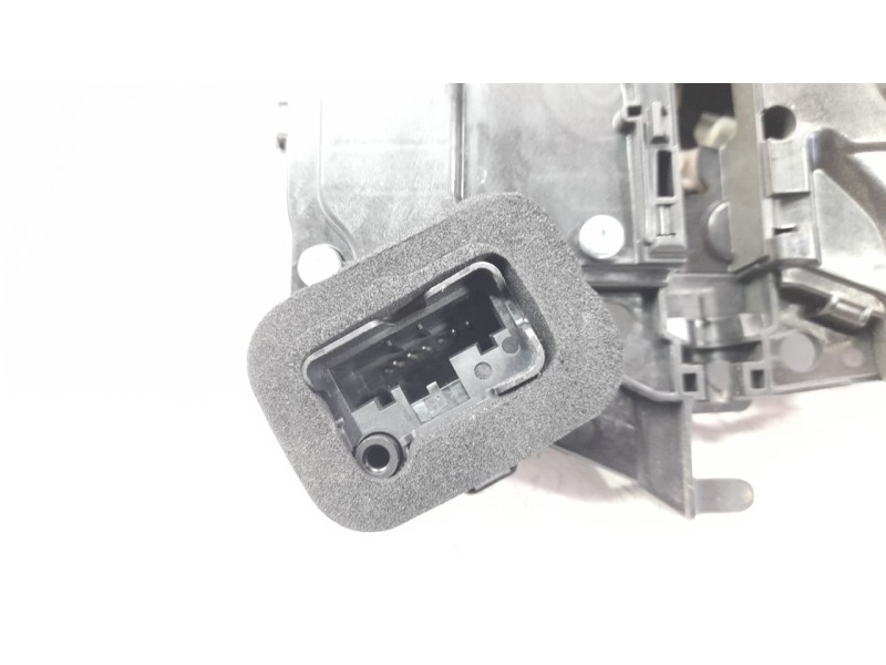 Recambio de cerradura puerta delantera derecha para volkswagen t-cross 1.0 tsi referencia OEM IAM 10B837016  
