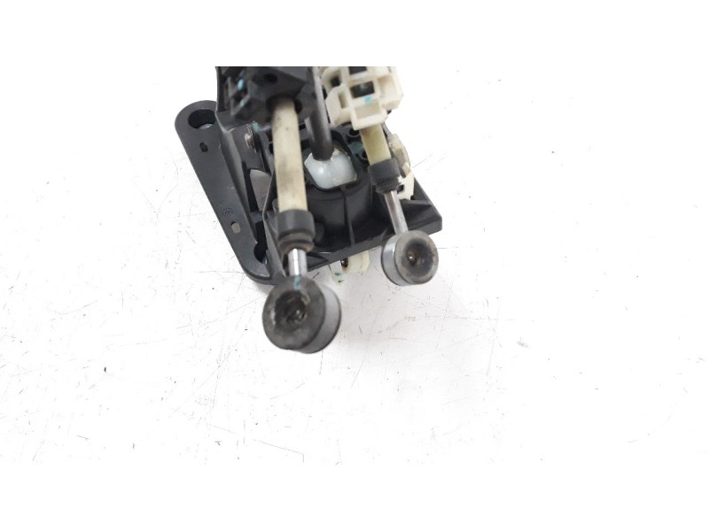 Recambio de palanca cambio para peugeot 208 1.2 12v e-vti referencia OEM IAM 9676190280 9808161480 