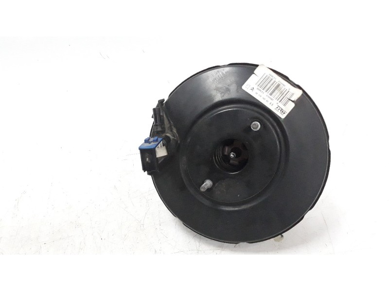 Recambio de servofreno para peugeot 208 1.2 12v e-vti referencia OEM IAM 9811514380  