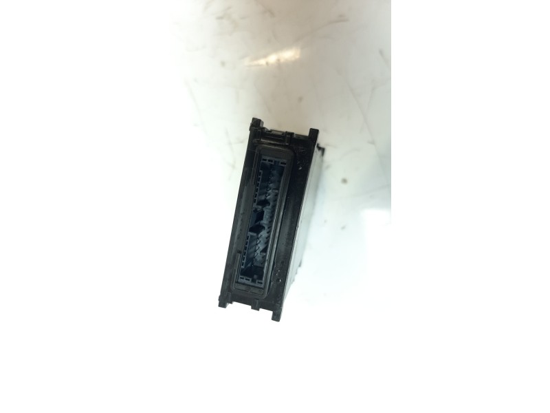 Recambio de modulo electronico para toyota rav4 hybrid 4x2 advance referencia OEM IAM 8911112040  