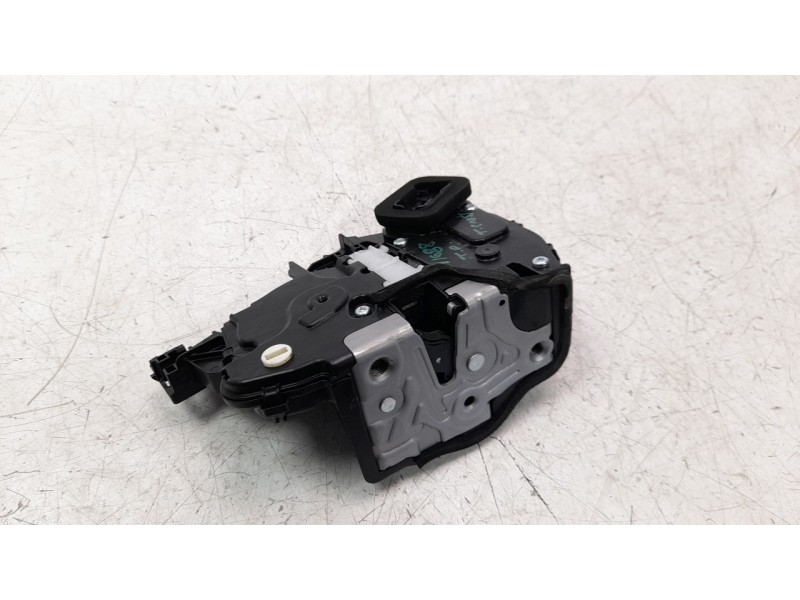 Recambio de cerradura puerta trasera derecha para volkswagen t-cross 1.0 tsi referencia OEM IAM 10A839016  