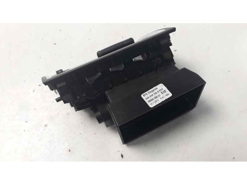 Recambio de rejilla aireadora para seat toledo (kg3) reference referencia OEM IAM 5JA819702B  