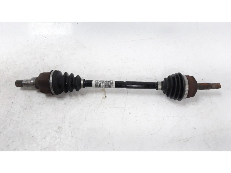 Recambio de transmision delantera izquierda para peugeot 208 1.2 12v e-vti referencia OEM IAM 9803959580 P1498 