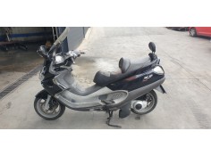 piaggio (vespa) x9 del año 2005 2