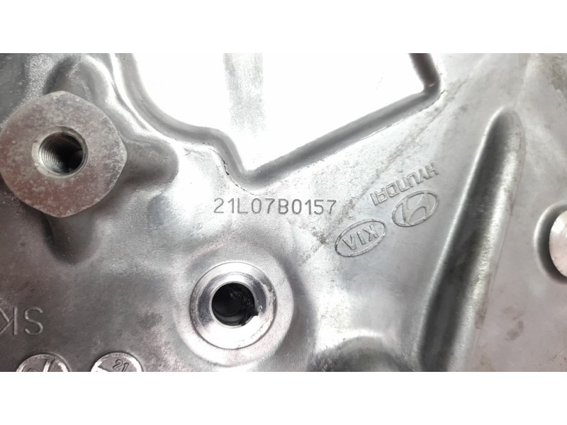 Recambio de tapa distribucion para kia sportage 1.6 gdi cat referencia OEM IAM 21L07B0157  