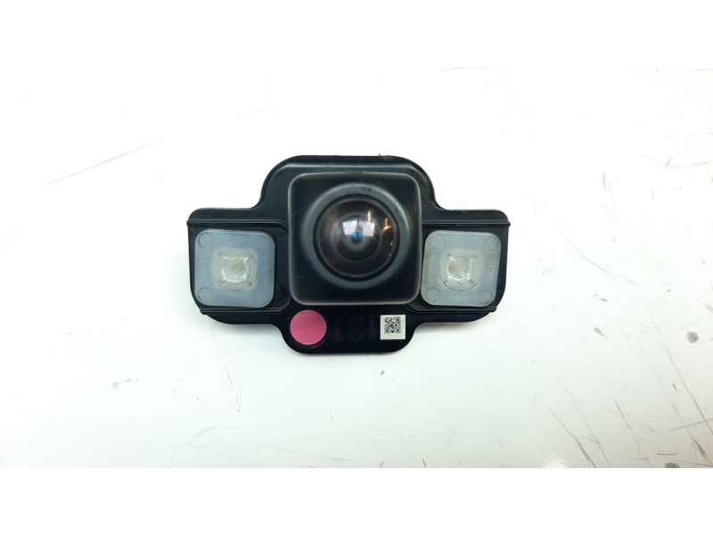 Recambio de camara vision trasera para toyota rav4 hybrid 4x2 advance referencia OEM IAM 867B042030  