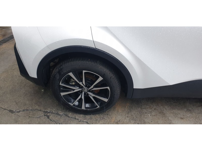 Recambio de amortiguador trasero derecho para toyota c-hr hybrid active referencia OEM IAM 48530F9200  