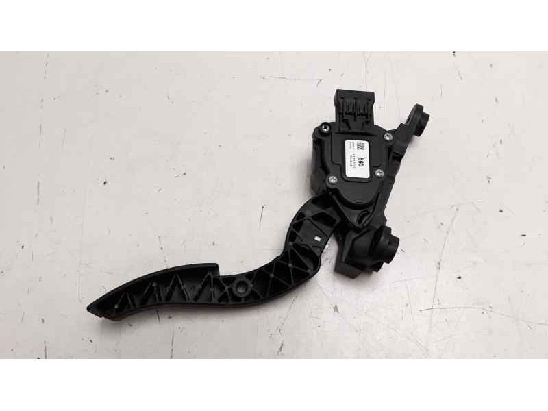 Recambio de potenciometro pedal para hyundai i10 1.2 cat referencia OEM IAM 32700B9010  