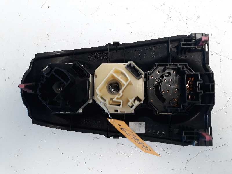 Recambio de mando calefaccion / aire acondicionado para toyota yaris active referencia OEM IAM 554060D190  