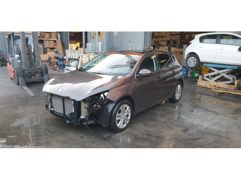 peugeot 308 del año 2015