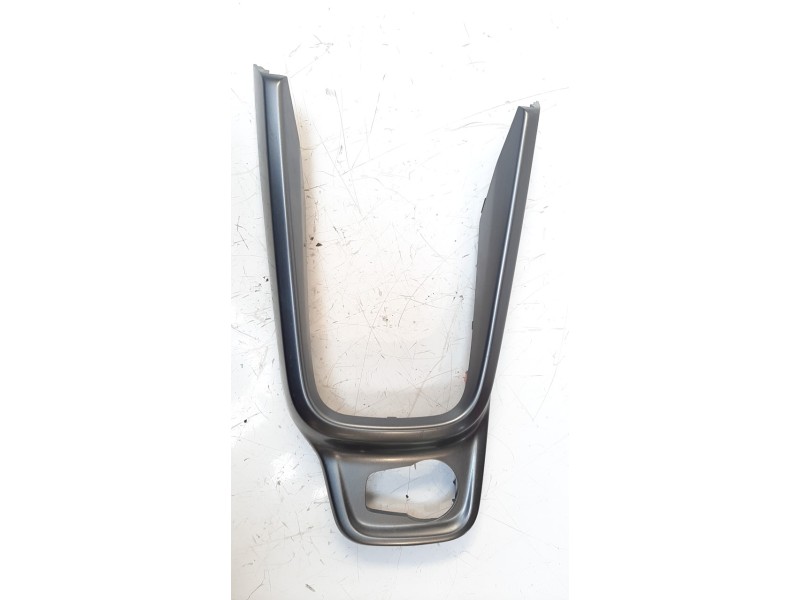 Recambio de moldura para suzuki vitara 1.4 16v boosterjet cat referencia OEM IAM 7581154P3  