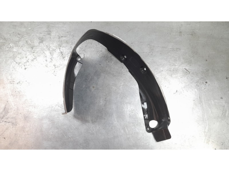 Recambio de paso rueda trasero derecho para kia stonic (ybcuv) referencia OEM IAM 86822H8400  
