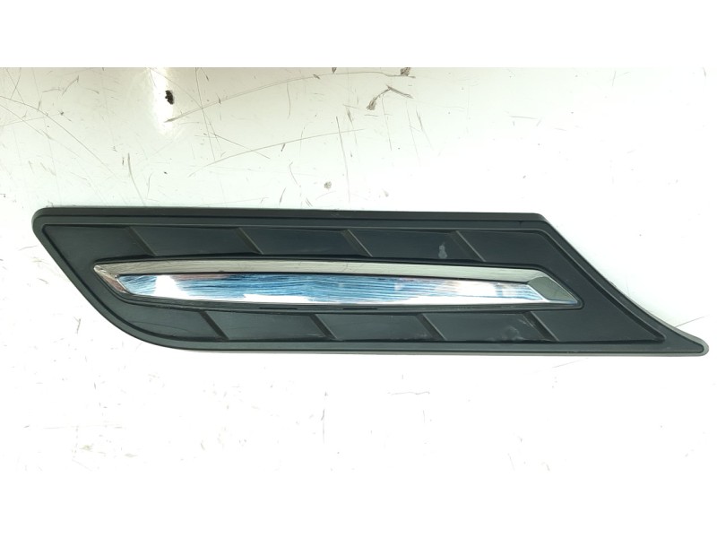 Recambio de moldura para suzuki vitara 1.4 16v boosterjet cat referencia OEM IAM 7261154P0  