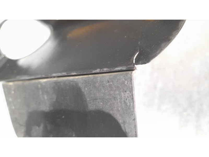 Recambio de paso rueda trasero derecho para kia stonic (ybcuv) referencia OEM IAM 86822H8400  