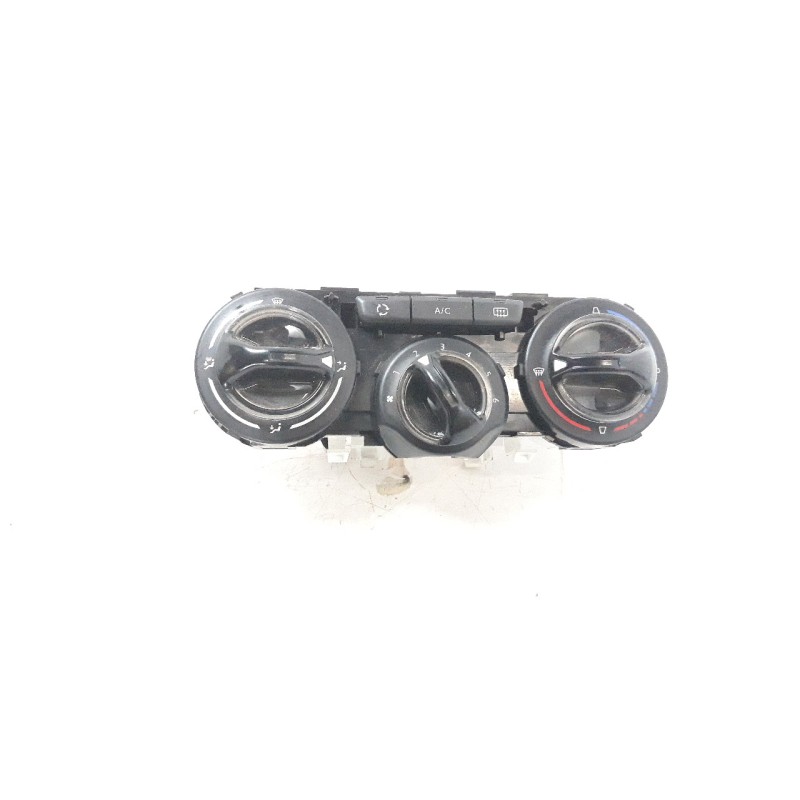Recambio de mando calefaccion / aire acondicionado para peugeot 208 1.2 12v e-vti referencia OEM IAM 9819611577  