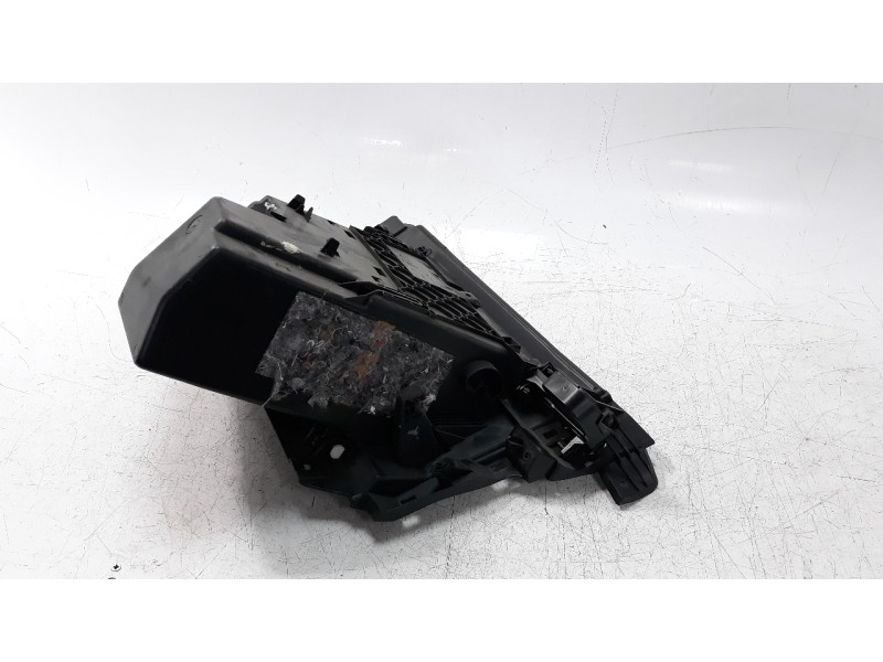 Recambio de guantera para peugeot 508 sw 1.6 e-hdi fap referencia OEM IAM 9686450877 825281 