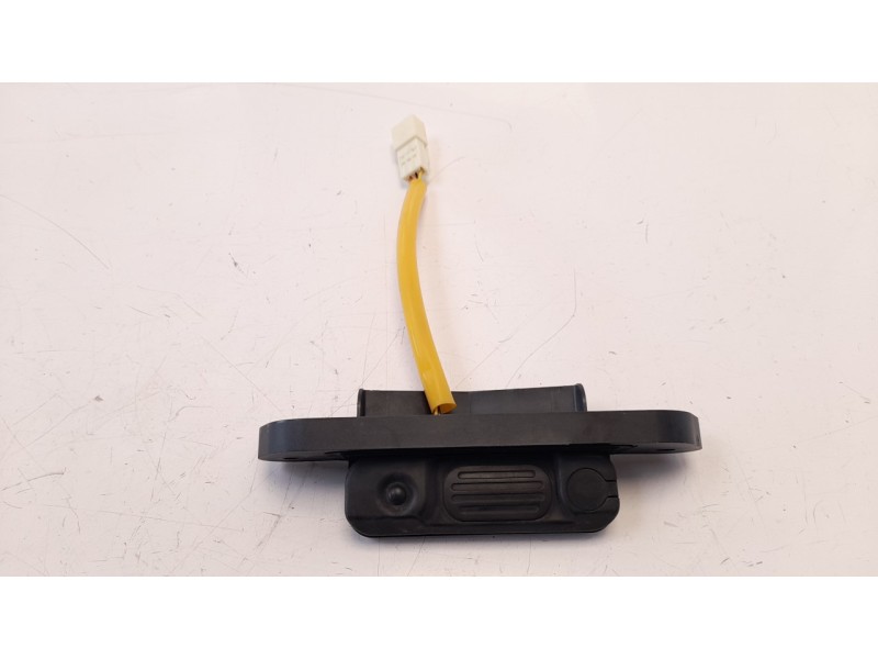 Recambio de maneta exterior porton para mitsubishi eclipse cross motion 2wd referencia OEM IAM 5810A054  